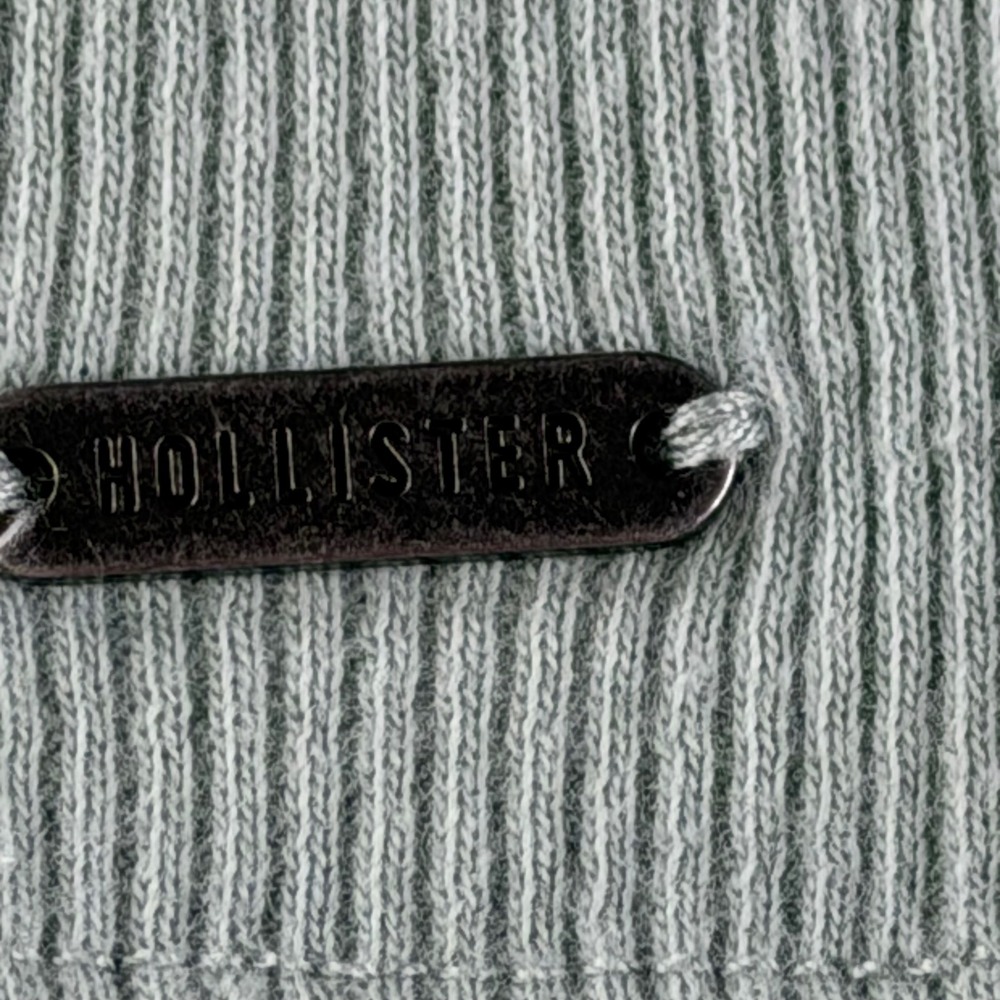 Hollister Sage Green Ribbed Lace Trim Long Sleeve Top V-Neck Small
